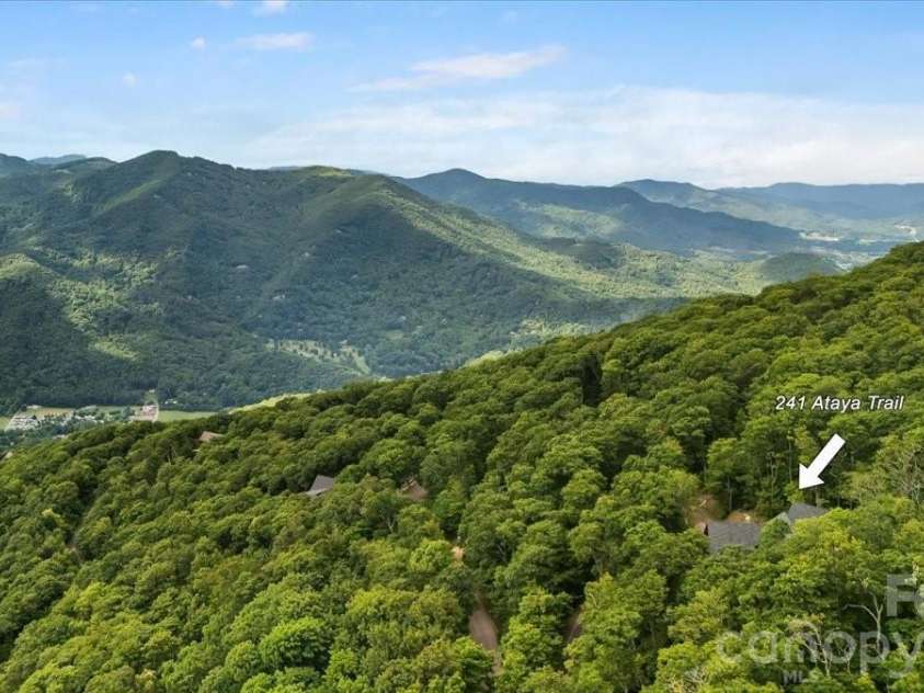 241 Ataya Trail, Maggie Valley, NC 28751.  MLS# CAR4397152, YatesRealty ID 34790. 