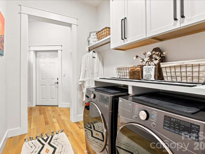 241 Ataya Trail, Maggie Valley, NC 28751.  MLS# CAR4397152, YatesRealty ID 34790. Laundry room