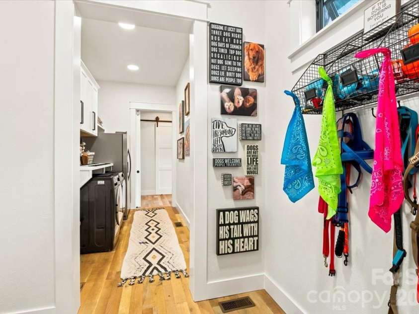 241 Ataya Trail, Maggie Valley, NC 28751.  MLS# CAR4397152, YatesRealty ID 34790. Mud room and laundry room