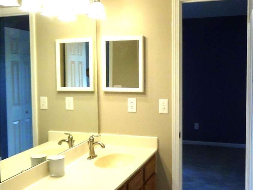 3105 Brockhampton Court, Charlotte, NC 28269.  MLS# CAR4290296, YatesRealty ID 34790. 