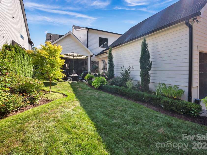 14116 Ryker Way, Davidson, NC 28036.  MLS# CAR4293124, YatesRealty ID 34791. 