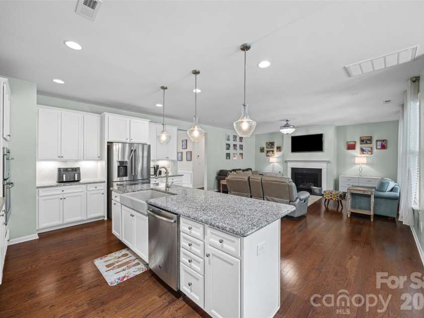 2180 Hanging Rock Road, Fort Mill, SC 29715.  MLS# CAR4391199, YatesRealty ID 34792. 