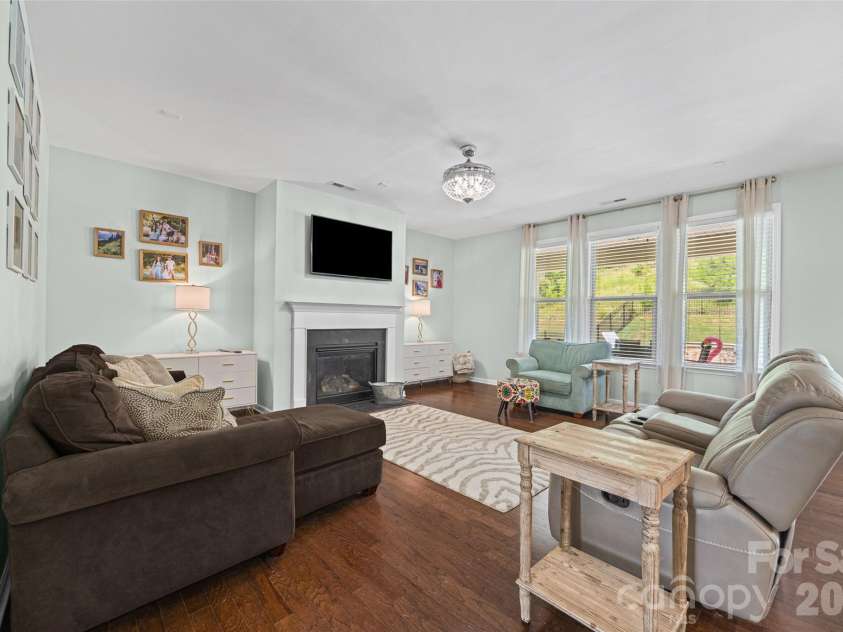 2180 Hanging Rock Road, Fort Mill, SC 29715.  MLS# CAR4391199, YatesRealty ID 34792. 