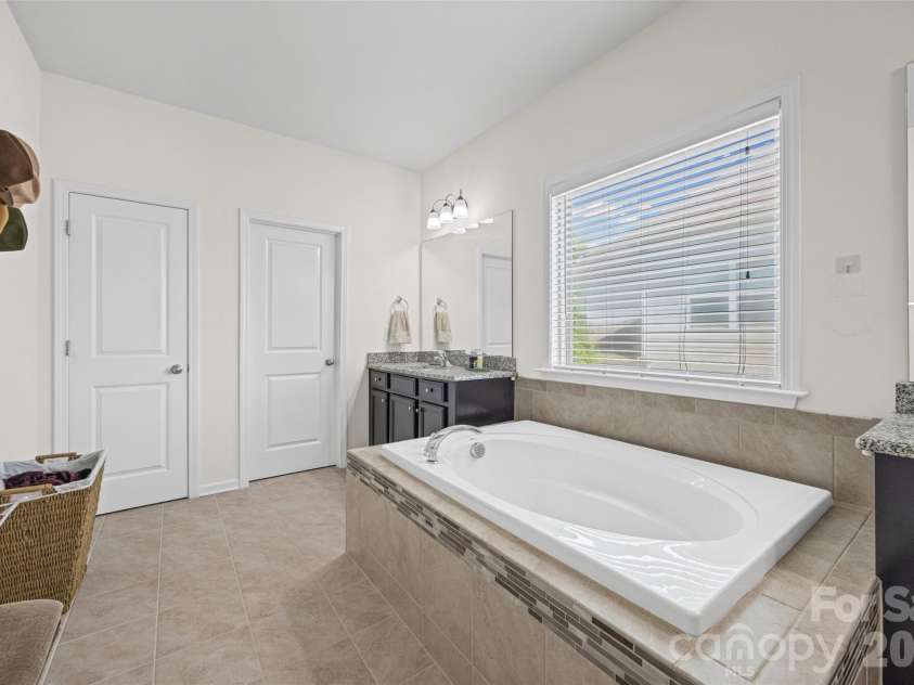2180 Hanging Rock Road, Fort Mill, SC 29715.  MLS# CAR4391199, YatesRealty ID 34792. 