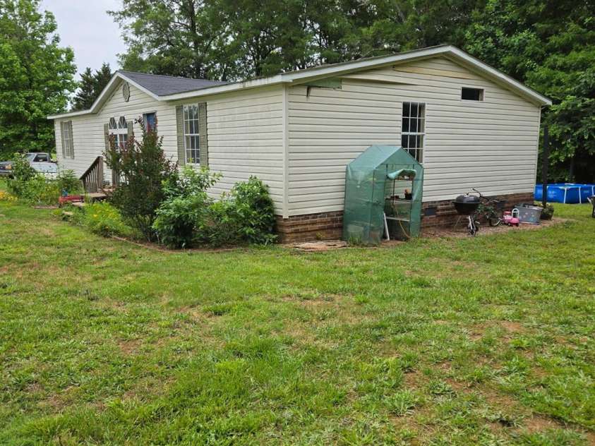 245 Waycross Drive, Rockwell, NC 28138.  MLS# CAR4277734, YatesRealty ID 34793. 