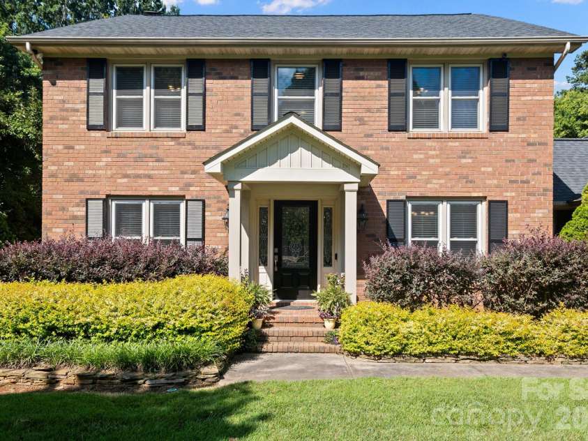 1307 Bennington Drive, Concord, NC 28027.  MLS# CAR4394674, YatesRealty ID 34794. 1307 Bennington Dr NW