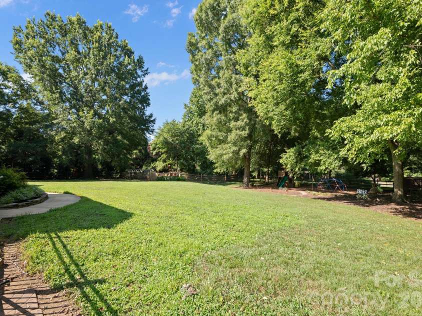 1307 Bennington Drive, Concord, NC 28027.  MLS# CAR4394674, YatesRealty ID 34794. 