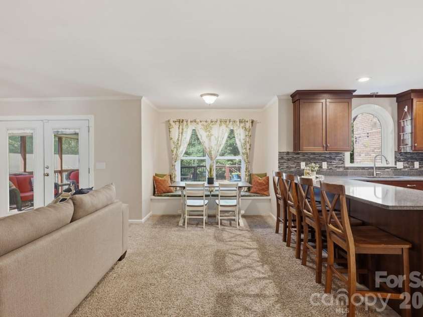 1307 Bennington Drive, Concord, NC 28027.  MLS# CAR4394674, YatesRealty ID 34794. 