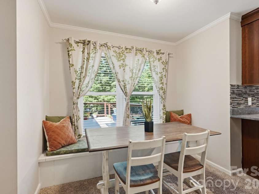 1307 Bennington Drive, Concord, NC 28027.  MLS# CAR4394674, YatesRealty ID 34794. 