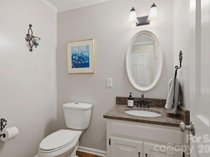 1307 Bennington Drive, Concord, NC 28027.  MLS# CAR4394674, YatesRealty ID 34794. Main floor 1/2 bath