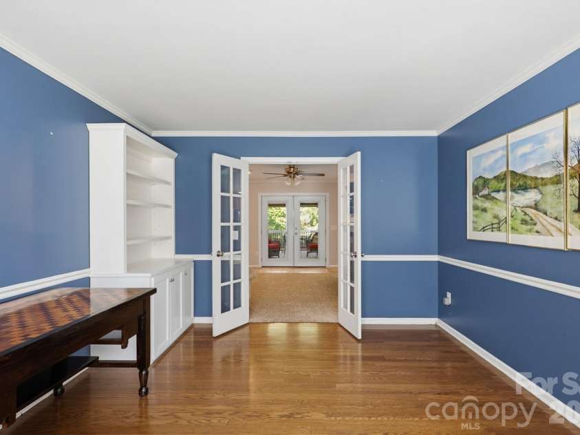 1307 Bennington Drive, Concord, NC 28027.  MLS# CAR4394674, YatesRealty ID 34794. Office/Flex Space