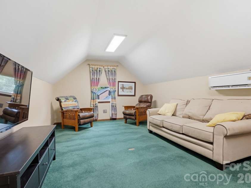 1307 Bennington Drive, Concord, NC 28027.  MLS# CAR4394674, YatesRealty ID 34794. Rec room above add'l garage