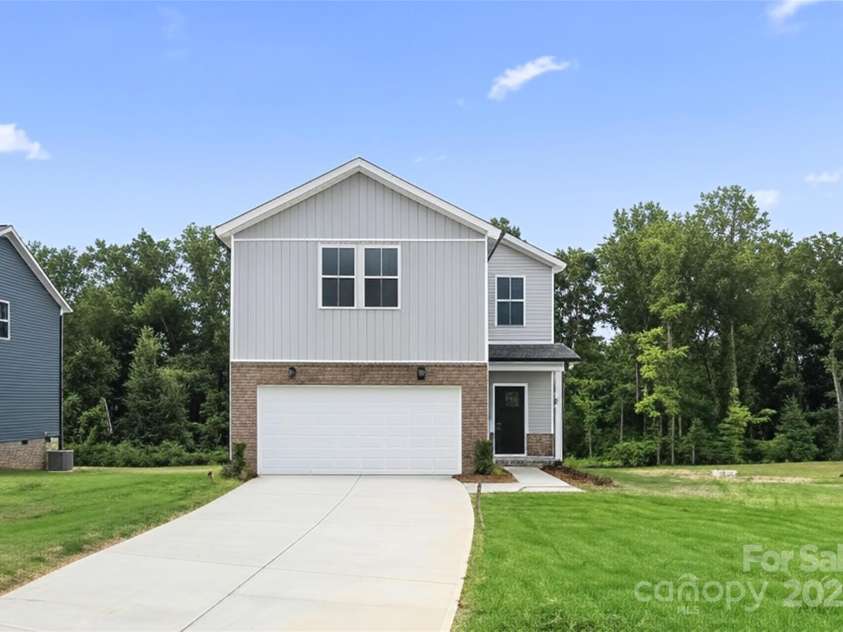 470 Contentment Court, Kannapolis, NC 28083.  MLS# CAR4284722, YatesRealty ID 34795. 