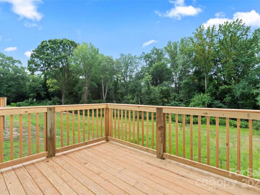470 Contentment Court, Kannapolis, NC 28083.  MLS# CAR4284722, YatesRealty ID 34795. 