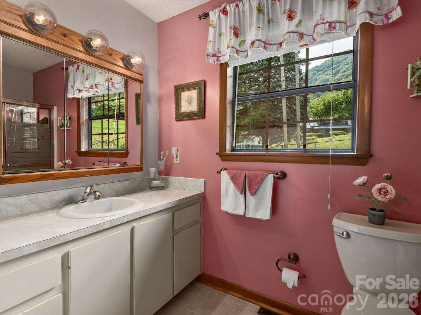 85 Hillcrest Road, Maggie Valley, NC 28751.  MLS# CAR4398750, YatesRealty ID 34797. 