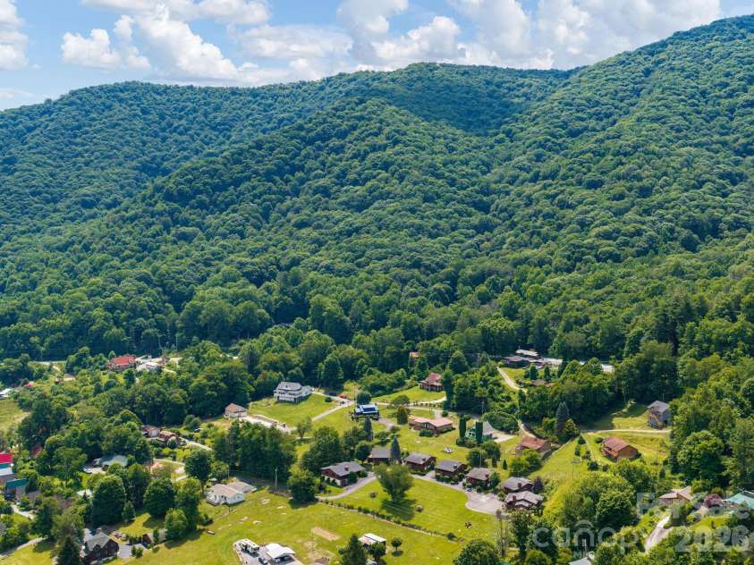 85 Hillcrest Road, Maggie Valley, NC 28751.  MLS# CAR4398750, YatesRealty ID 34797. 