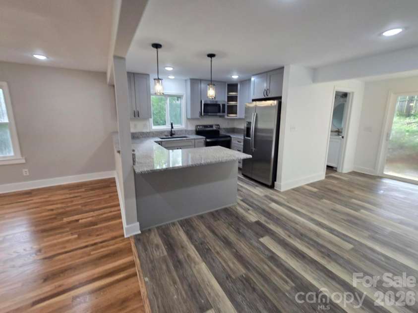 61 Wright Lane, Brevard, NC 28712.  MLS# CAR4400162, YatesRealty ID 34799. 