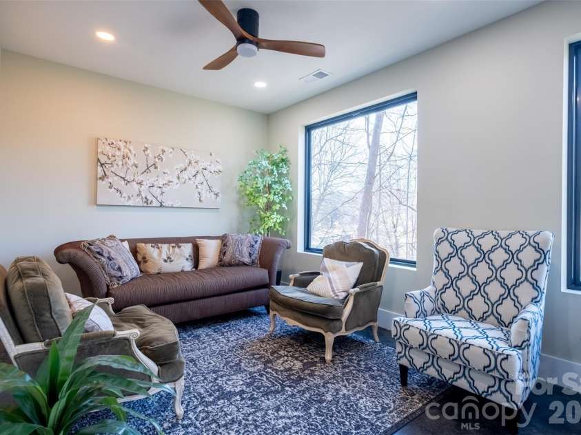 150 Driftwood Drive, Mooresville, NC 28117.  MLS# CAR4347093, YatesRealty ID 3480. 