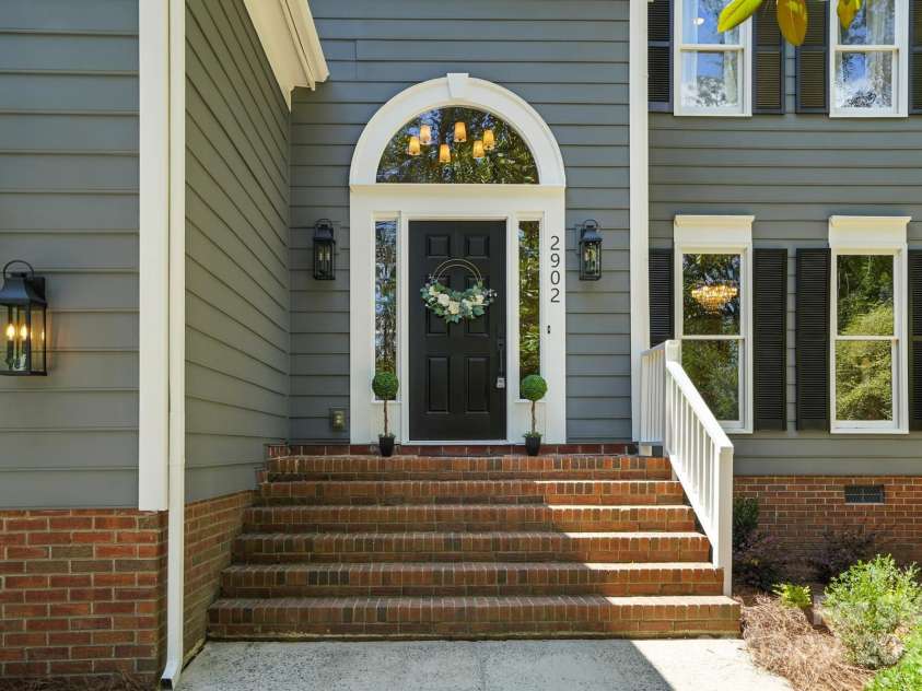 2902 Notchview Court, Charlotte, NC 28210.  MLS# CAR4296816, YatesRealty ID 34800. 