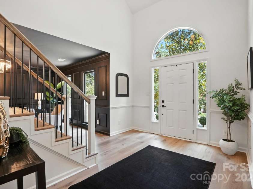2902 Notchview Court, Charlotte, NC 28210.  MLS# CAR4296816, YatesRealty ID 34800. 