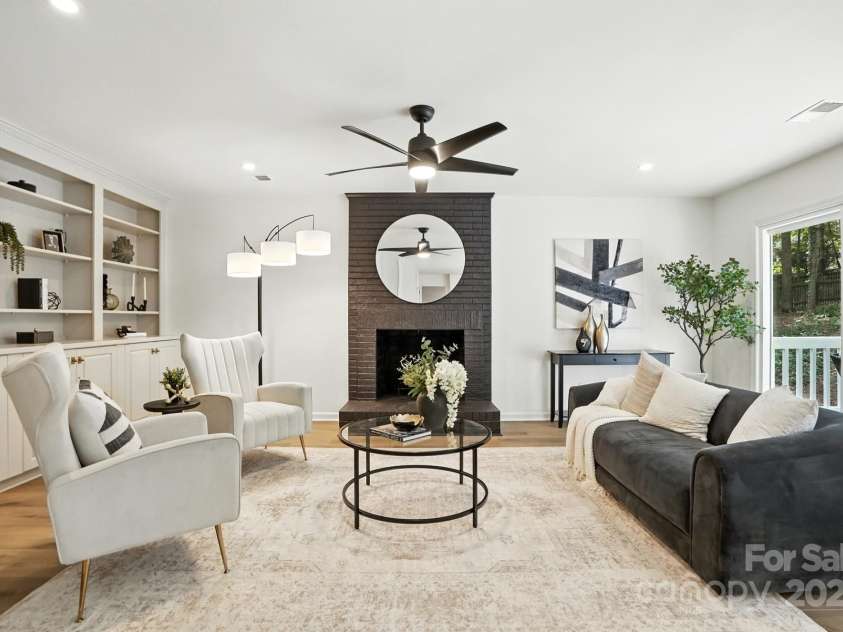 2902 Notchview Court, Charlotte, NC 28210.  MLS# CAR4296816, YatesRealty ID 34800. 