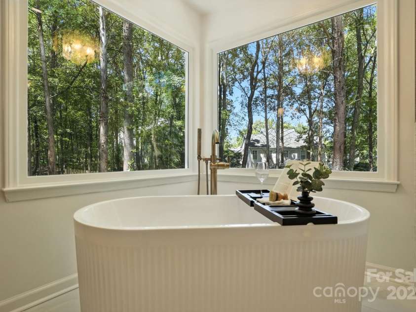 2902 Notchview Court, Charlotte, NC 28210.  MLS# CAR4296816, YatesRealty ID 34800. 