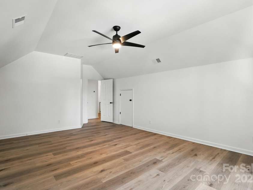 2902 Notchview Court, Charlotte, NC 28210.  MLS# CAR4296816, YatesRealty ID 34800. 