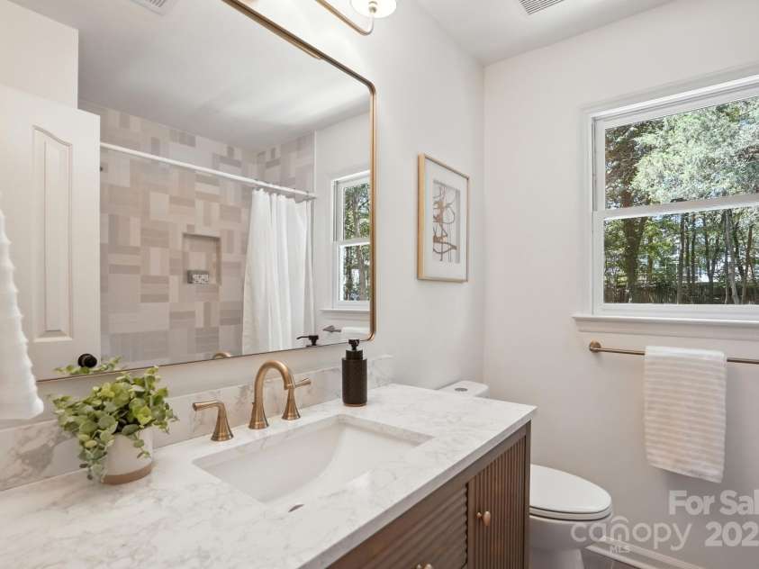 2902 Notchview Court, Charlotte, NC 28210.  MLS# CAR4296816, YatesRealty ID 34800. 