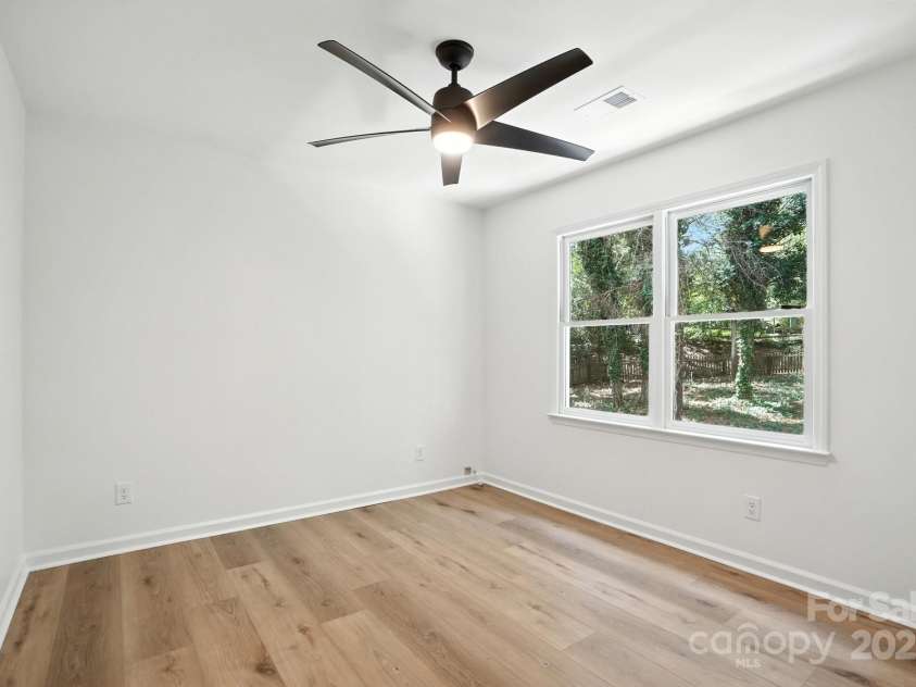 2902 Notchview Court, Charlotte, NC 28210.  MLS# CAR4296816, YatesRealty ID 34800. 