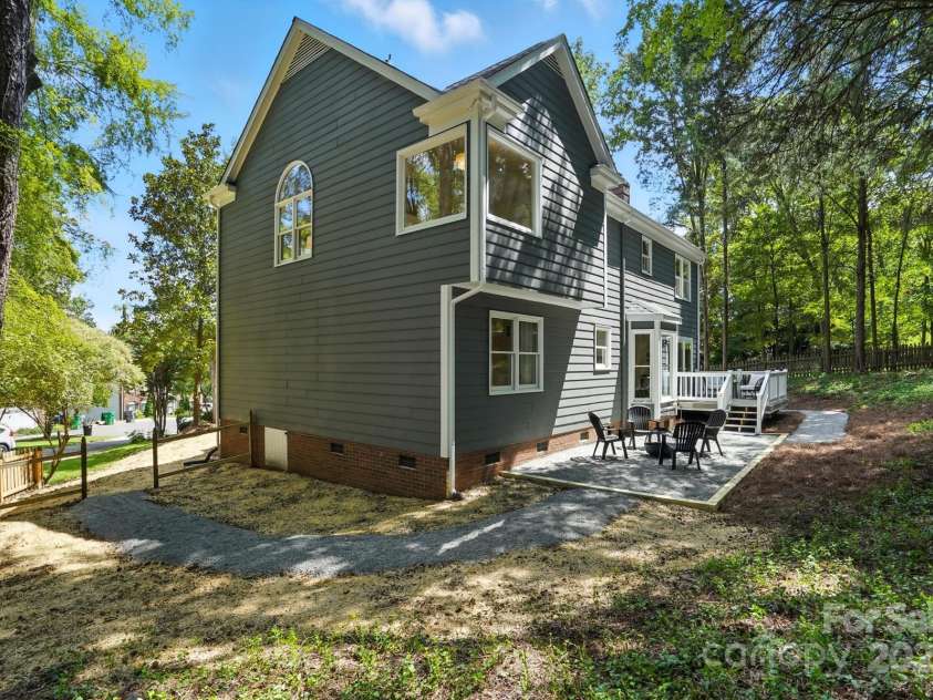 2902 Notchview Court, Charlotte, NC 28210.  MLS# CAR4296816, YatesRealty ID 34800. 