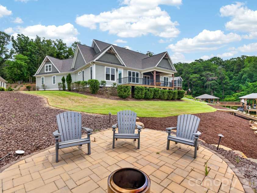 157 Landing Trail, Mount Gilead, NC 27306.  MLS# CAR4398840, YatesRealty ID 34802. 