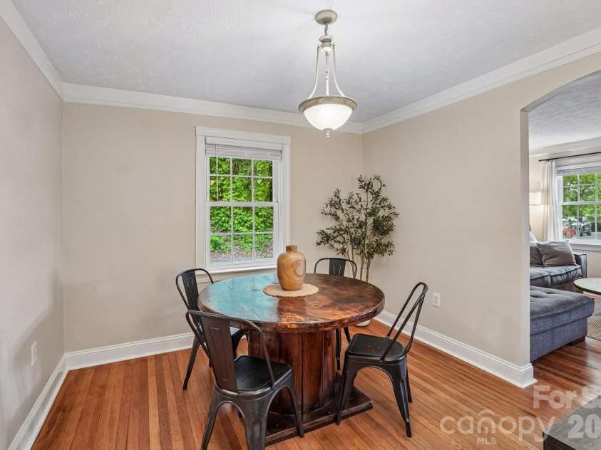 111 Bennett Street, Burnsville, NC 28714.  MLS# CAR4390784, YatesRealty ID 34804. Dining Room