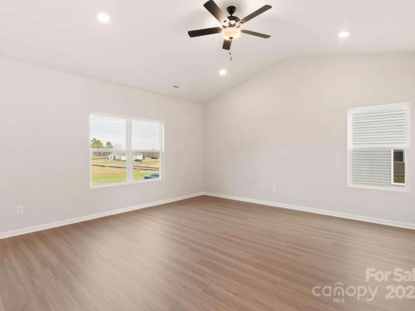 3351 Fox Hall Drive, Gastonia, NC 28052.  MLS# CAR4292522, YatesRealty ID 34804. 