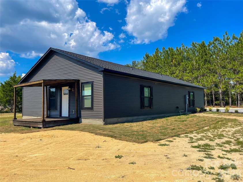 1140 Miller Flat Road, Jefferson, SC 29718.  MLS# CAR4390877, YatesRealty ID 34805. 