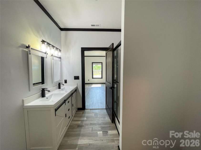 1140 Miller Flat Road, Jefferson, SC 29718.  MLS# CAR4390877, YatesRealty ID 34805. 