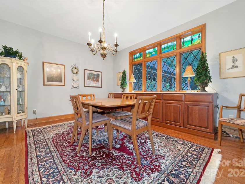 174 Echota Lane, Brevard, NC 28712.  MLS# CAR4291447, YatesRealty ID 34805. 