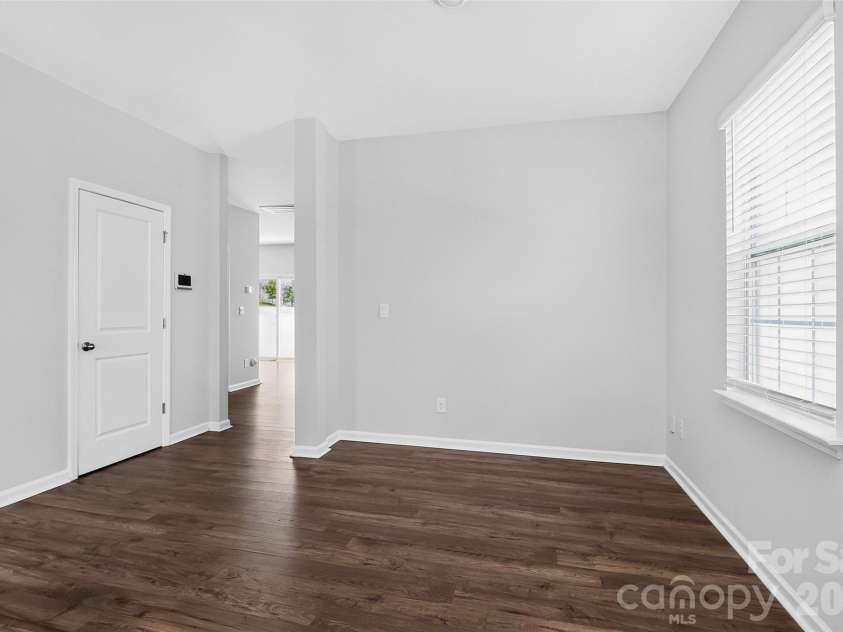 9203 Mackinaw Drive, Gastonia, NC 28056.  MLS# CAR4399994, YatesRealty ID 34806. 