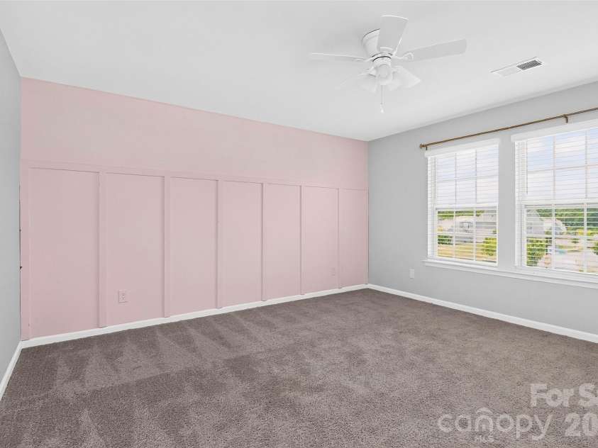 9203 Mackinaw Drive, Gastonia, NC 28056.  MLS# CAR4399994, YatesRealty ID 34806. 