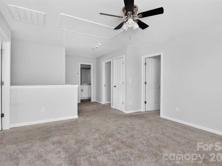 9203 Mackinaw Drive, Gastonia, NC 28056.  MLS# CAR4399994, YatesRealty ID 34806. 