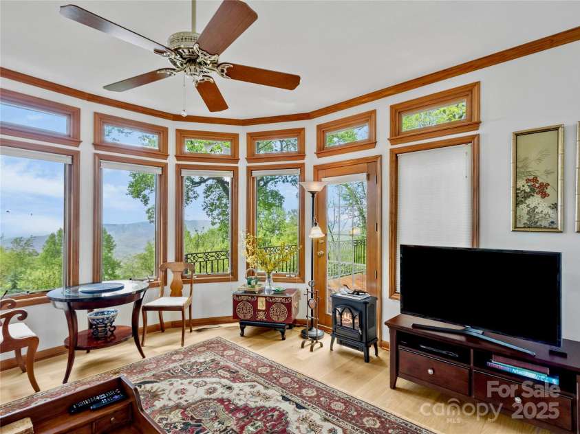 173 Laurel Lane, Marion, NC 28752.  MLS# CAR4290550, YatesRealty ID 34808. 