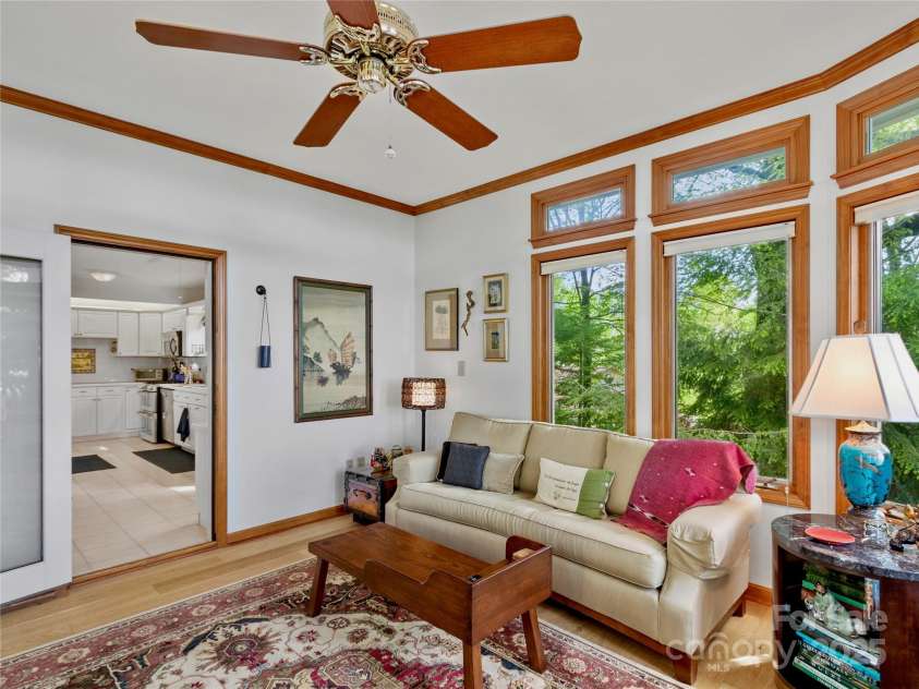 173 Laurel Lane, Marion, NC 28752.  MLS# CAR4290550, YatesRealty ID 34808. 