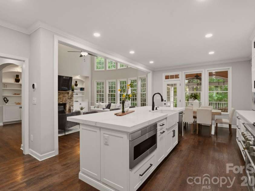 22012 Preswick Drive, Fort Mill, SC 29707.  MLS# CAR4396057, YatesRealty ID 34809. 
