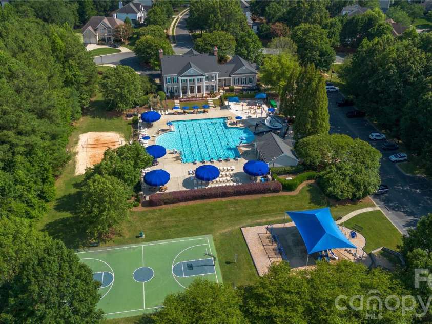22012 Preswick Drive, Fort Mill, SC 29707.  MLS# CAR4396057, YatesRealty ID 34809. 