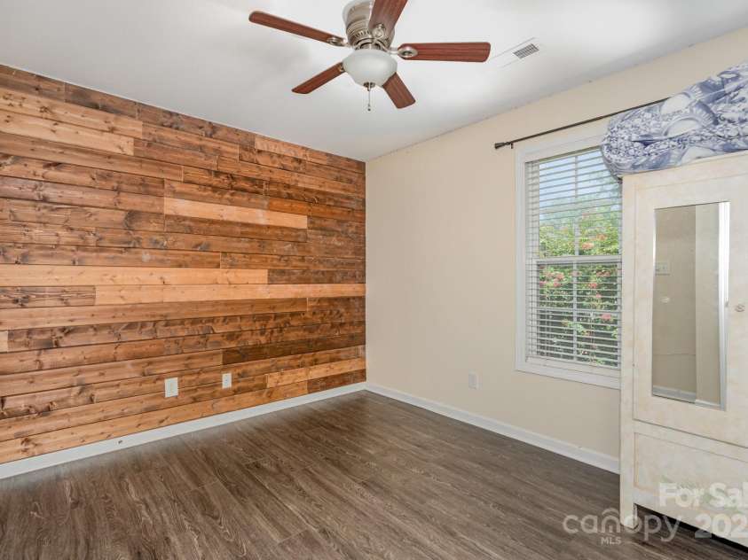 3809 Carl Parmer Drive, Harrisburg, NC 28075.  MLS# CAR4289550, YatesRealty ID 3481. 