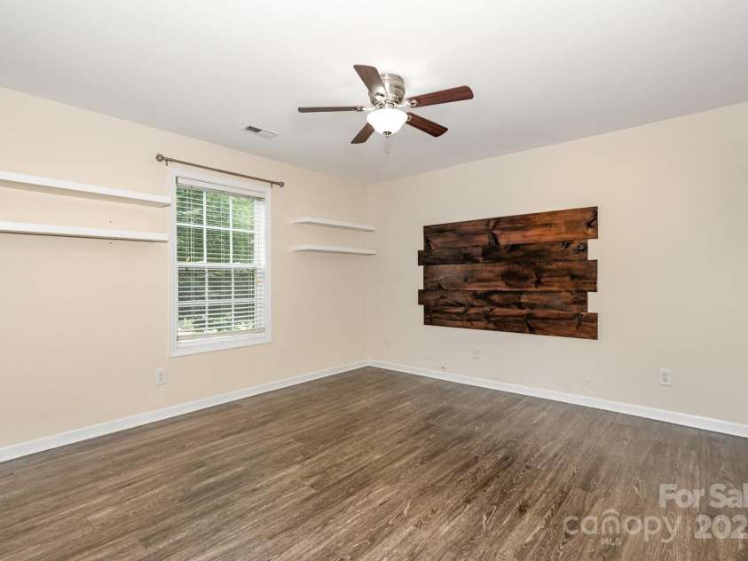 3809 Carl Parmer Drive, Harrisburg, NC 28075.  MLS# CAR4289550, YatesRealty ID 3481. 