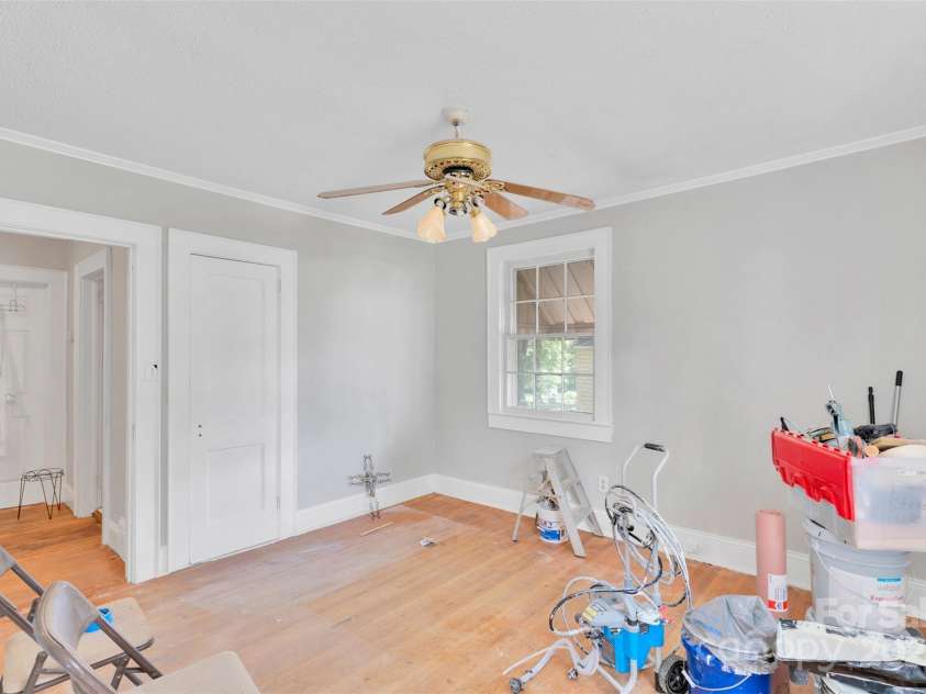 409 Gold Street, Shelby, NC 28150.  MLS# CAR4295460, YatesRealty ID 3481. 