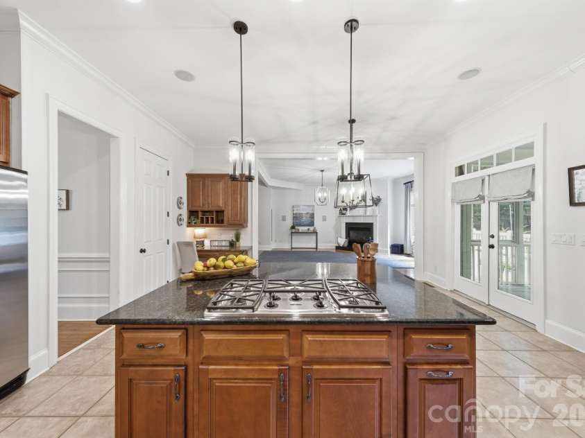 1802 Summit View Place, Marvin, NC 28173.  MLS# CAR4349894, YatesRealty ID 34810. 