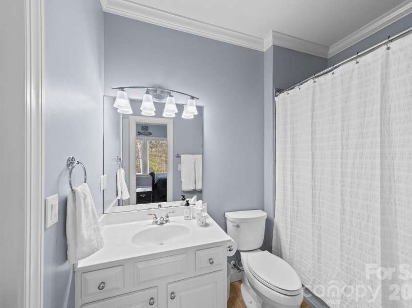 1802 Summit View Place, Marvin, NC 28173.  MLS# CAR4349894, YatesRealty ID 34810. Bedroom 4 private bath