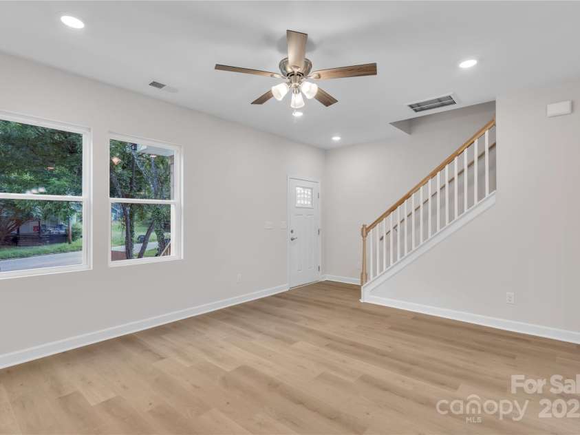 1324 Old Charlotte Road, Statesville, NC 28677.  MLS# CAR4293334, YatesRealty ID 34811. 