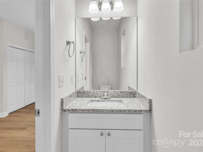 1324 Old Charlotte Road, Statesville, NC 28677.  MLS# CAR4293334, YatesRealty ID 34811. 